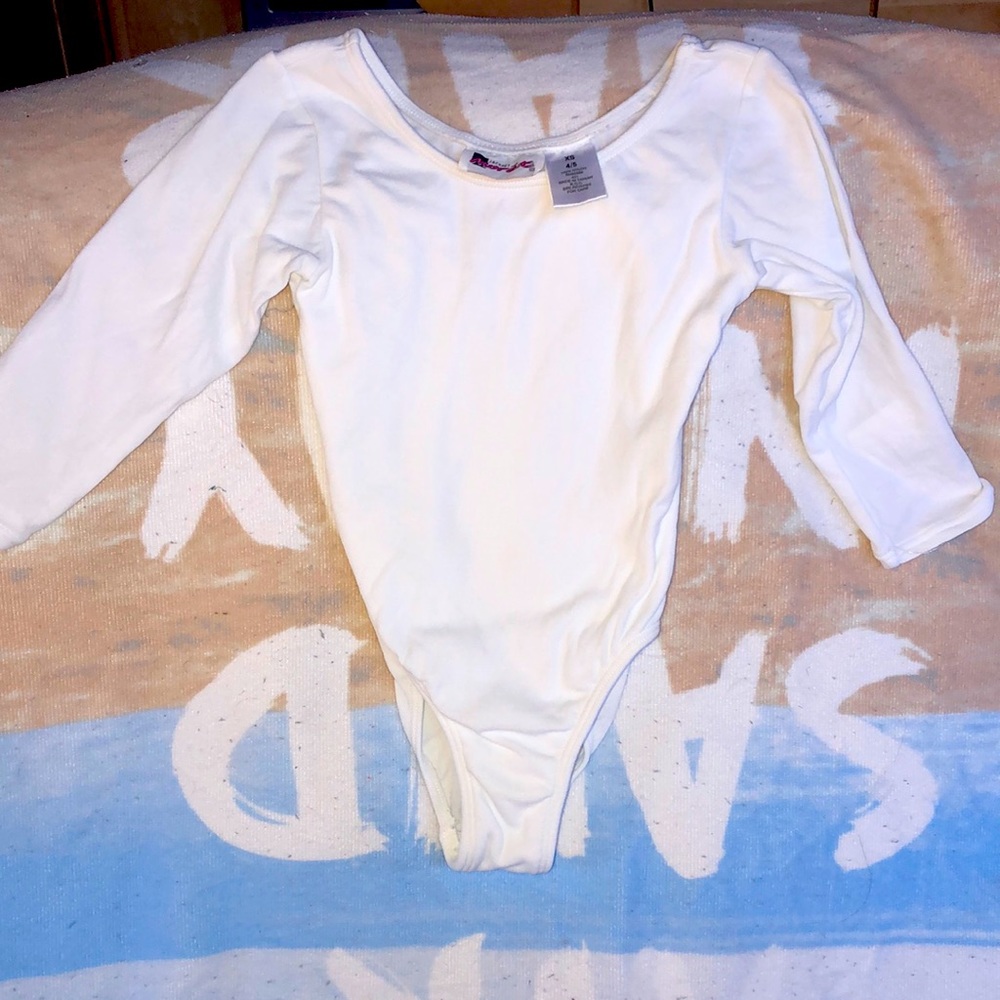 NWOT Girls Size 4/5T Jacques Moret Long Sleeve Leotard